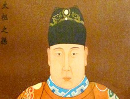 公元1402年，朱棣篡位称帝，狠心将年仅两岁的侄孙朱文圭送往凤阳圈禁，不仅派重兵