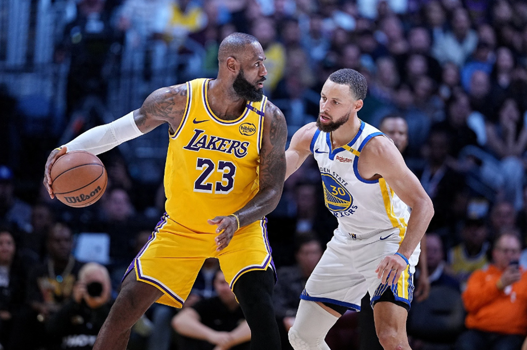 据名记Shams报道，2025-26赛季NBA揭幕战将于北京时间10月22日进行