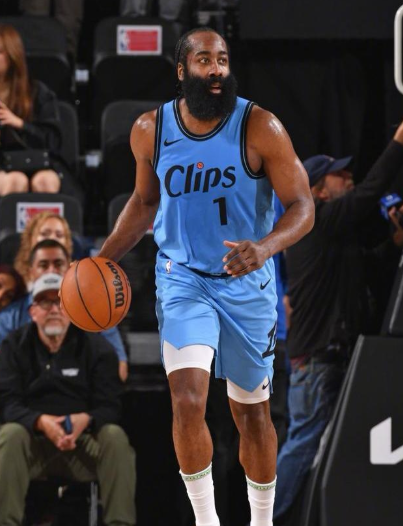 在NBA，一次小小的失误就会丢掉饭碗，爵士的球探就是鲜活的例子。

爵士队记谈到