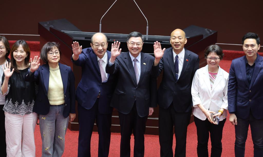 台湾“立法院”史上最长会期落幕，韩国瑜呼吁朝野减少恶意
昨天是台“立法院”第11