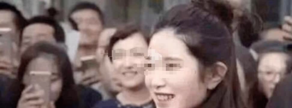 “老头骗我结婚的！”广东一女子邂逅了大她16岁的男子，两人一见钟情迅速闪婚，男子