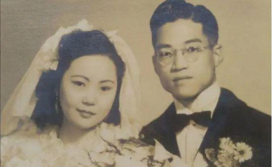 1901 年，19 岁的马一浮丧妻，他发誓不再续娶，岳父同情他，便问他：“我三女