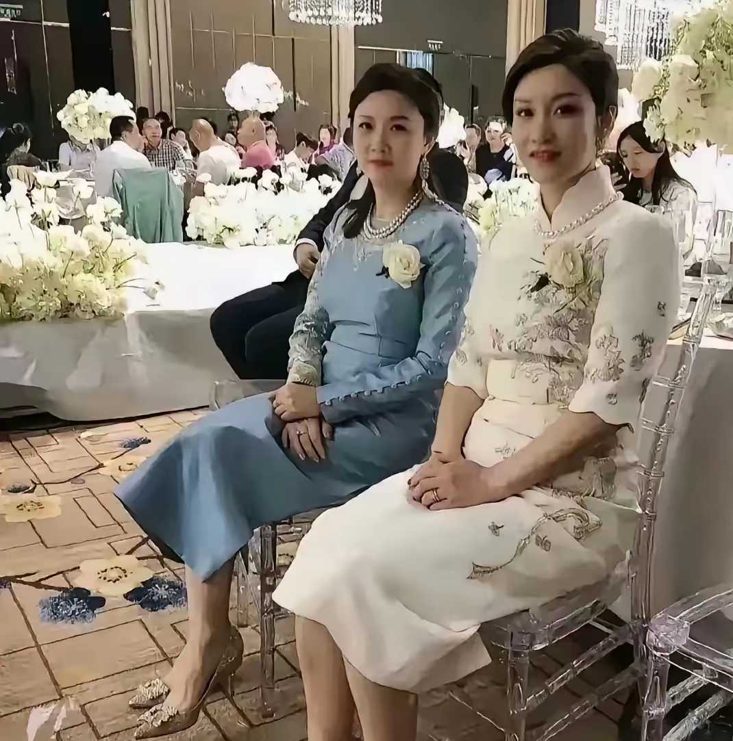 两位亲家母谁更胜一筹