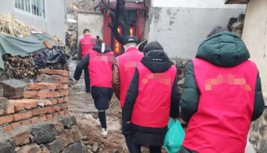安徽霍山，男子是五保户，由于生前没有立下遗嘱，80000余元的遗产全部由弟弟继承