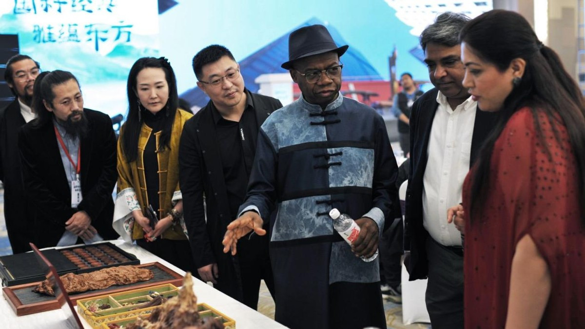 “中华文韵丝路国际文化艺术展” 盛大开幕 开启文化交流新征程