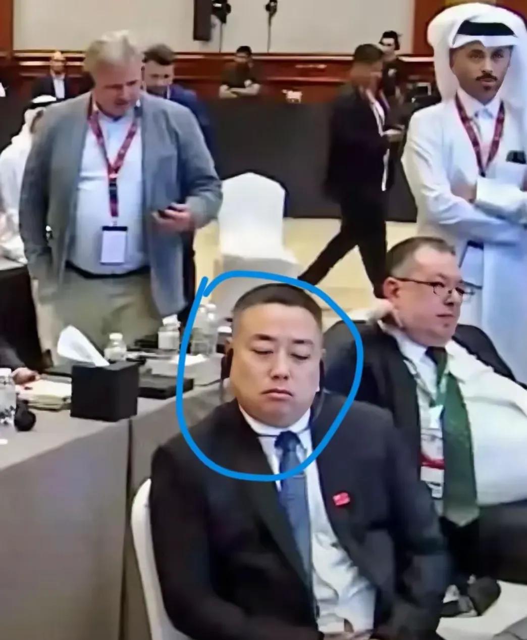 刘国梁一觉醒来，天都塌了。  这突如其来的变故，源于他参与了某项重要职位的竞选—