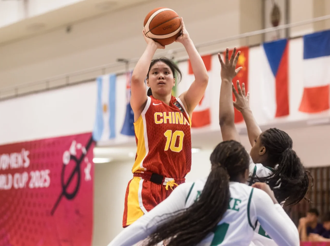 7 月 16 日的 U19 女篮世界杯 1/8 决赛，中国 U19 女篮对阵美国