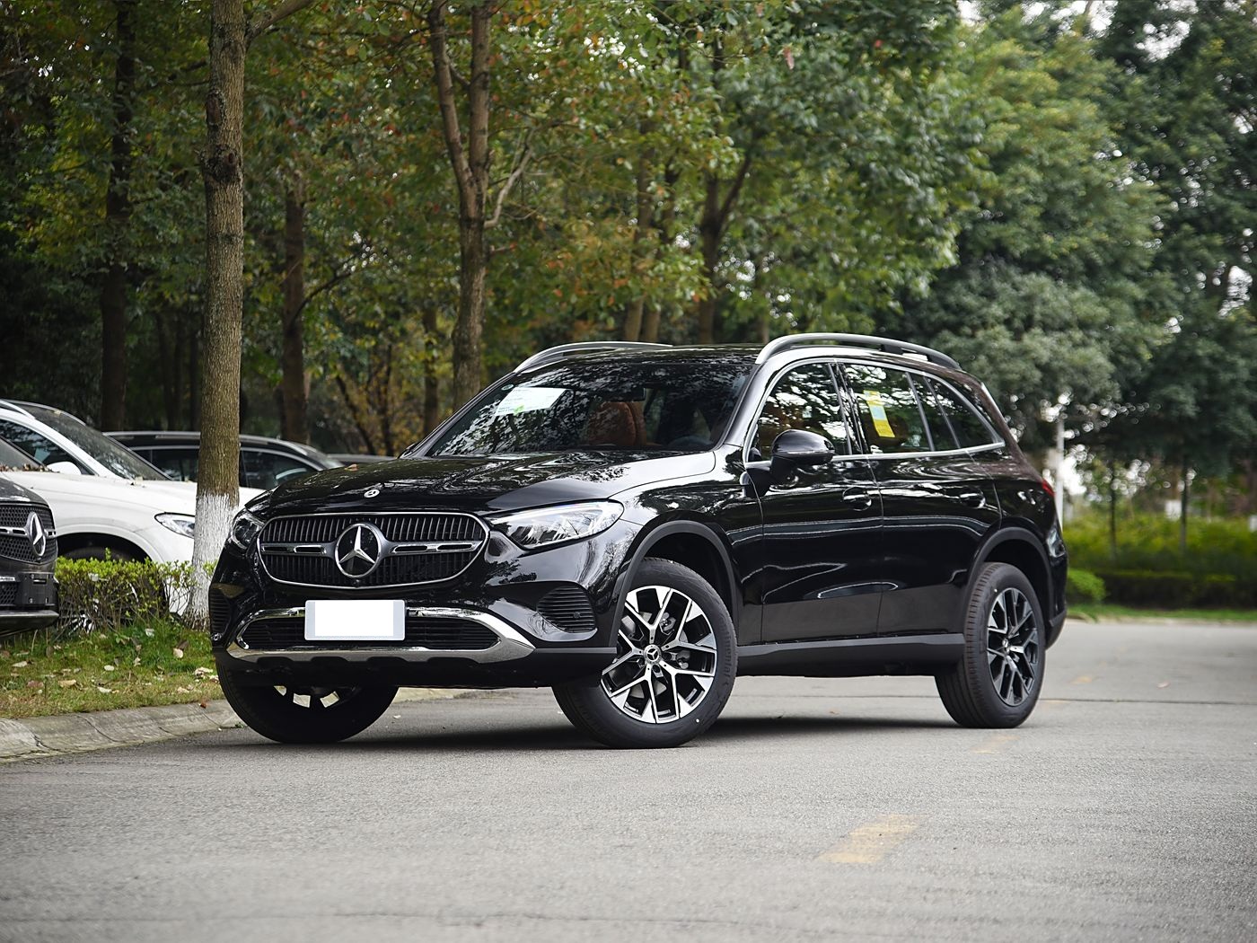 豪华中型SUV标杆，外观炫酷动感！5/7座空间可选，颜值与实