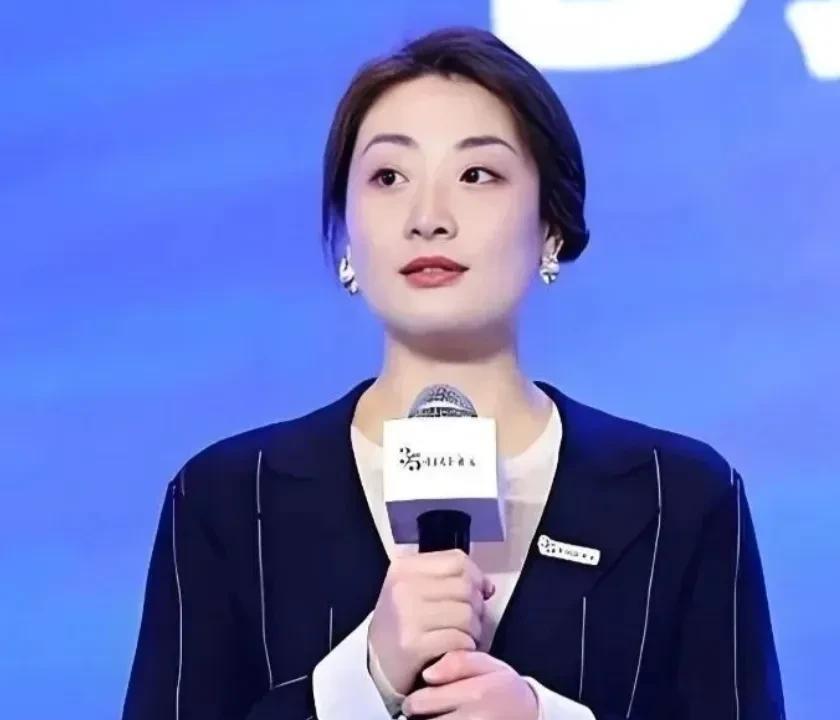 宗馥莉的手段，很多人一辈子都学不会做不到，她的隐忍蛰伏也不是一般人能做到的。从现