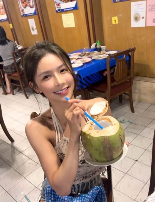 好庆幸蔡卓宜早早的就和王大陆分手了！不然就凭王大陆逃服兵役，打架斗殴事件，多少也