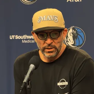 独行侠今日对阵火箭，赛前主帅基德接受了采访。
谈到火箭强悍的前场篮板，基德表示：