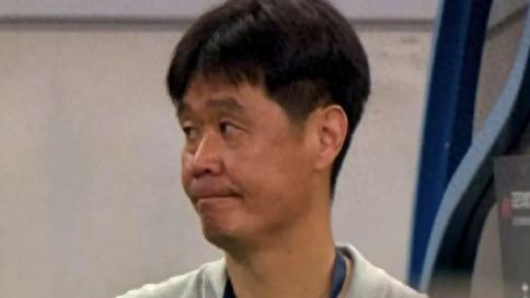 青岛海牛1: 0战胜武汉三镇，距离中超保级咫尺之遥