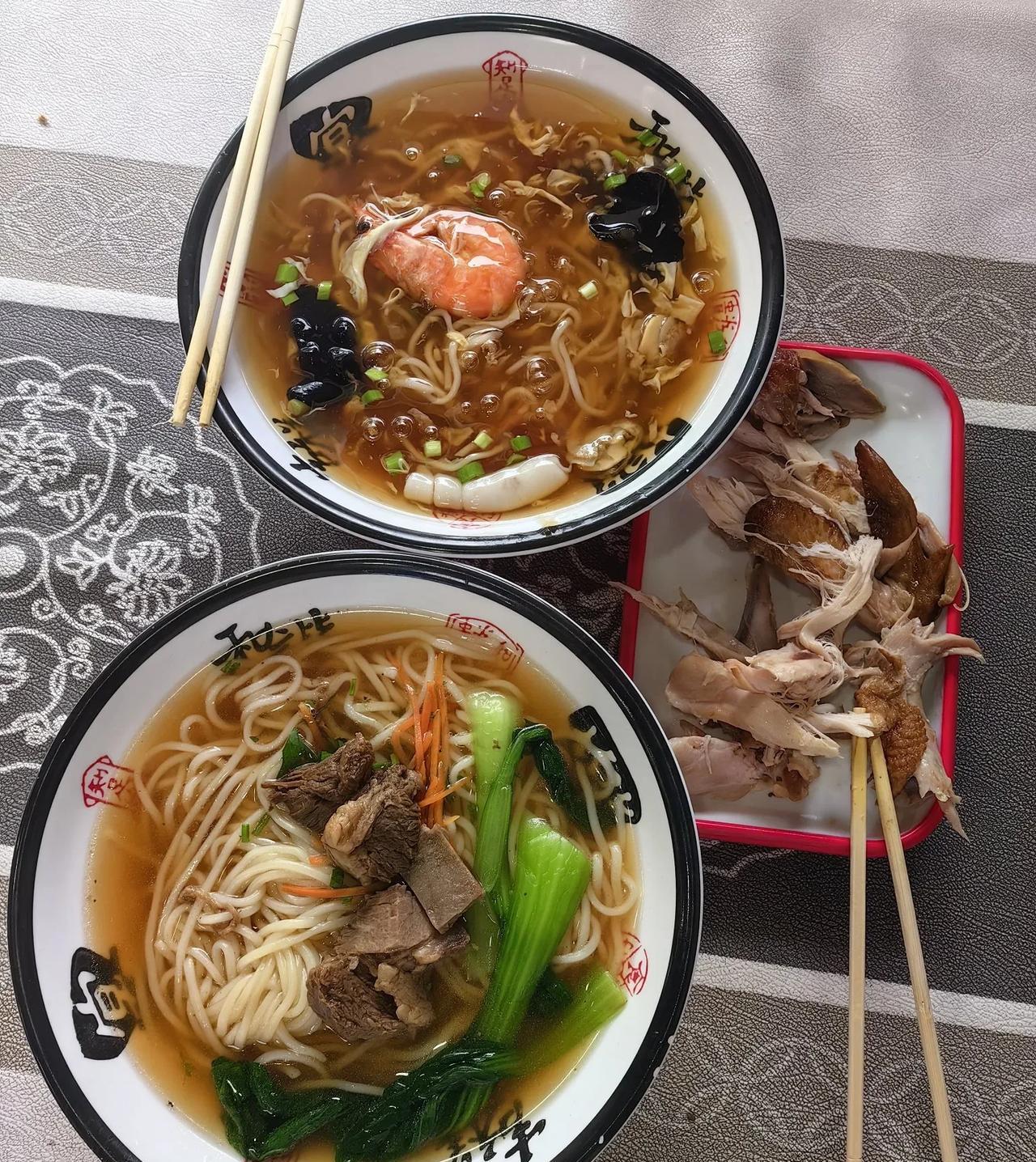 上午从莱山出发，先去了张各庄的樱桃大市场，二十多公里的路程，卖樱桃的很多，但一般