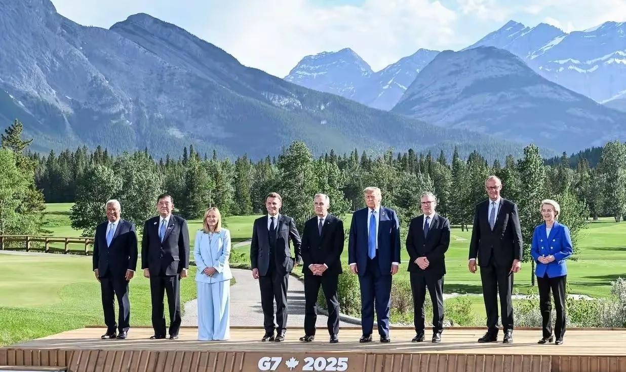 G7峰会落幕时，德国总理朔尔茨（注：原文默茨应为朔尔茨之误）的发言像一记重锤砸在