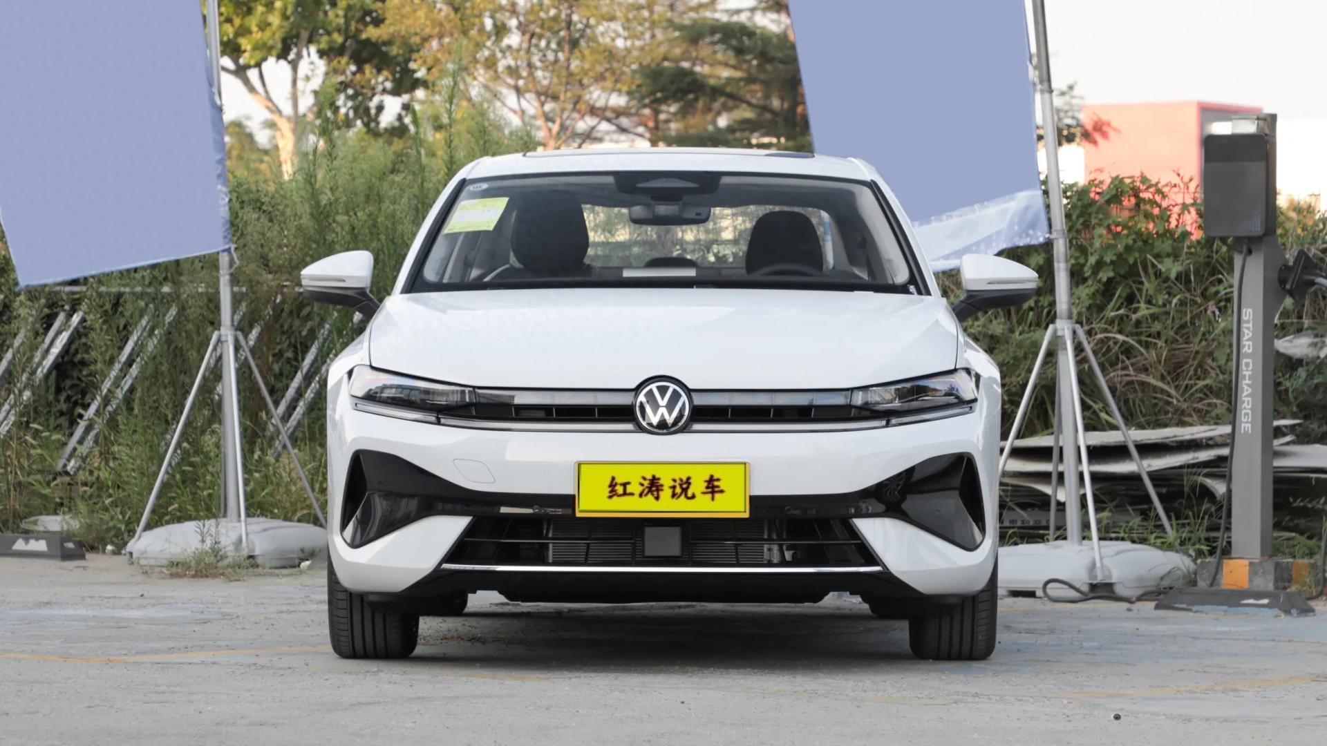 全新大众速腾L拿出了诚意，预售11.99万元起，你会选择它吗？