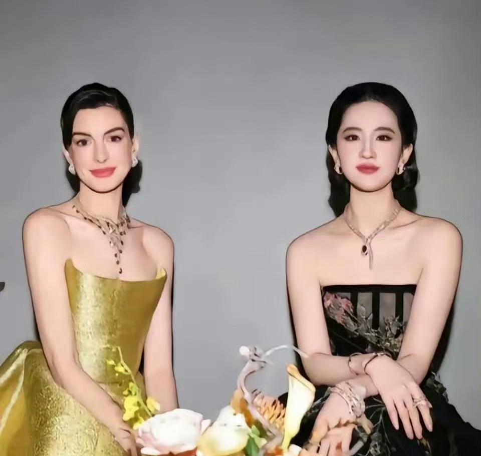 “你有你的西方骨，我有我的东方像。”