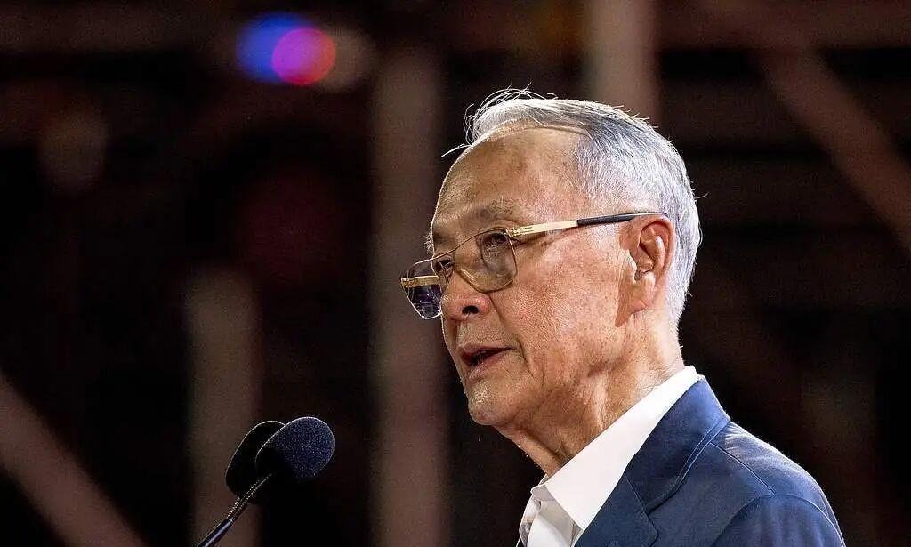 佩通坦彻底没戏了，泰国新总理人选主要是这两位。执政党为泰党提名的是猜格森·尼迪西