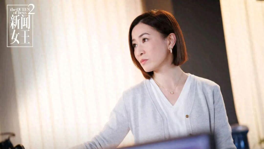 《新闻女王2》佘诗曼黄宗泽为“权力王座”各显神通，“黑化”后张家妍才不是腹背受敌！