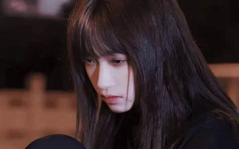 丈夫与情人谋害我，还被质疑忘恩负义？殊不知我早知他的自导自演