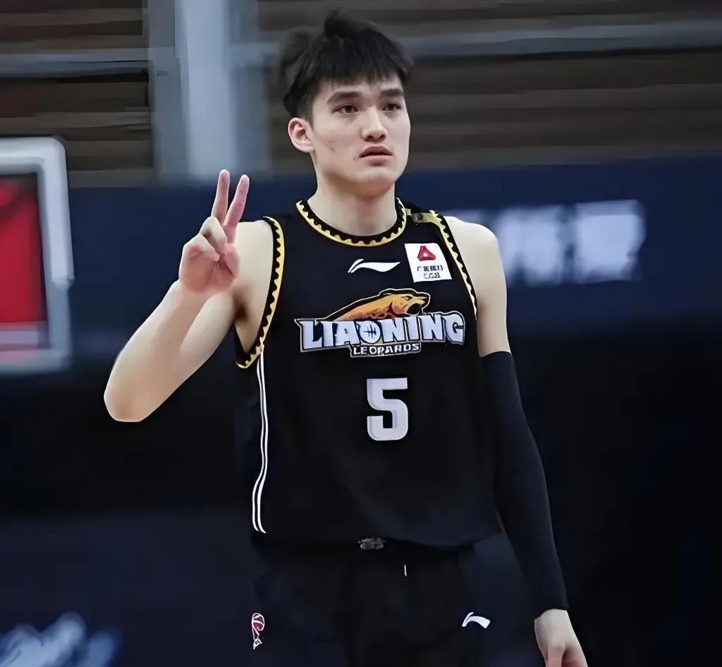 辽宁队全运会名单解读之—周俊成！
很多人对于周俊成回归代表辽宁队参加全运会也都很