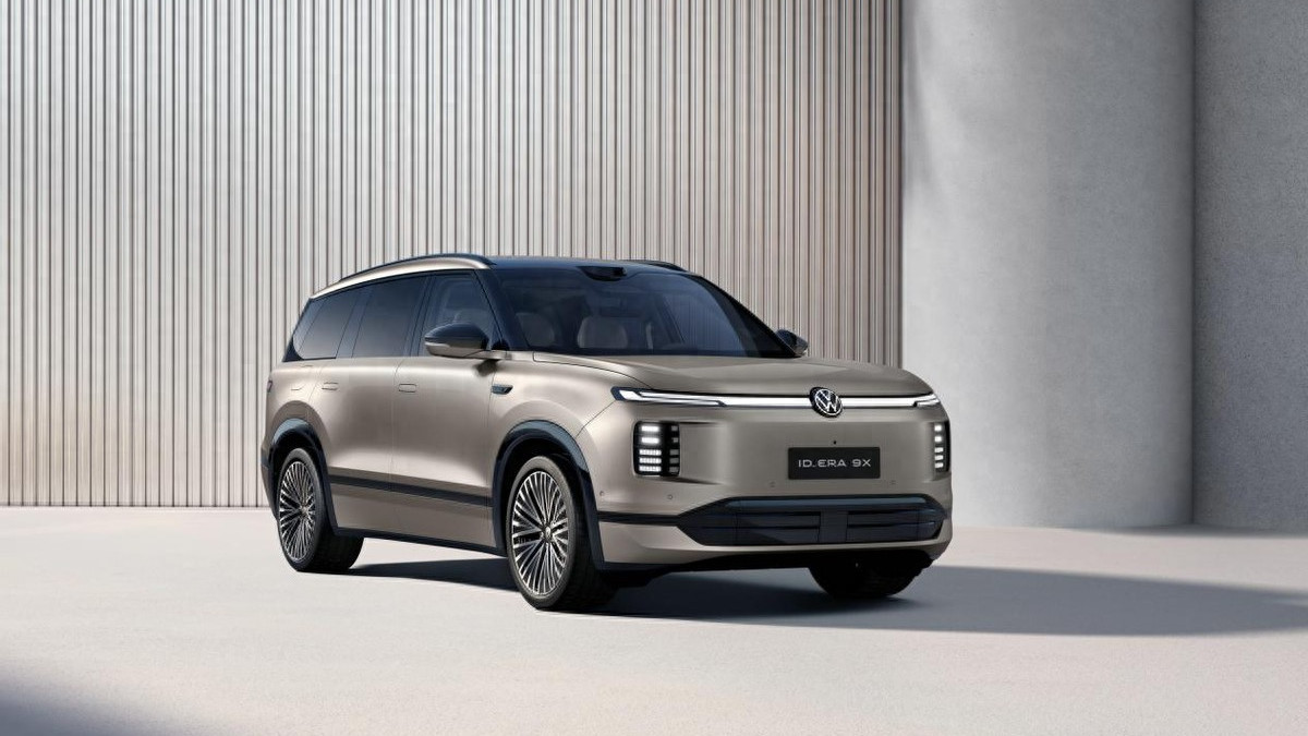 德系反攻，合资大六座“奶爸车”的电动化新解