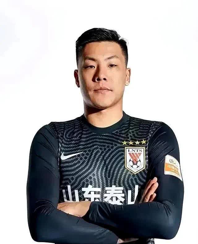 伊万啊伊万，不知宋凯大人怎么这么信任你，就算你一而再的输球，你的位置总是根深蒂固