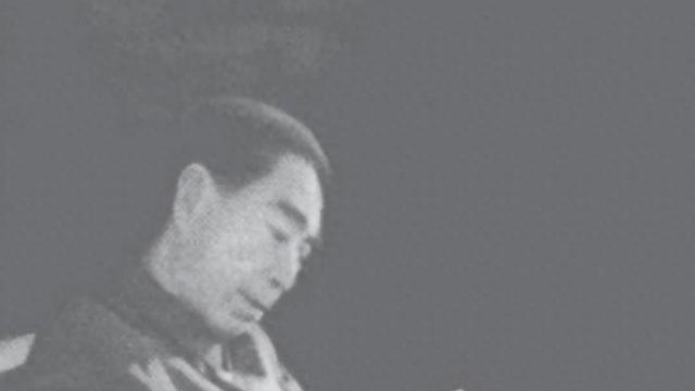 1976年周总理逝世后，尼克松访华问：如何才能正确地纪念周总理？