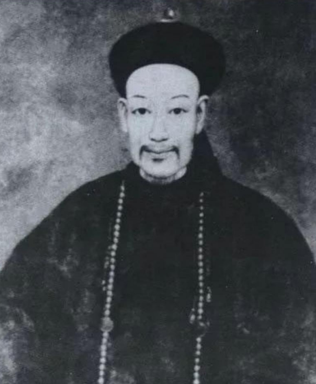 1859年，咸丰皇帝下令杀掉左宗棠，左宗棠连夜找到胡林翼求助，然而，胡林翼却无奈