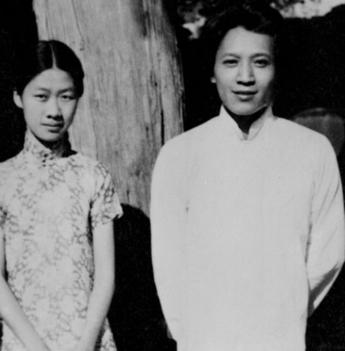 1933年，清华才女赵萝蕤身边围绕着无数英俊才子，可她却偏偏喜欢钱钟书这个位身无