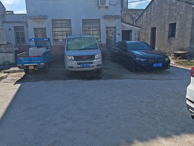 努力的过程是辛苦的
不过也是值得的
我的蓝天白云