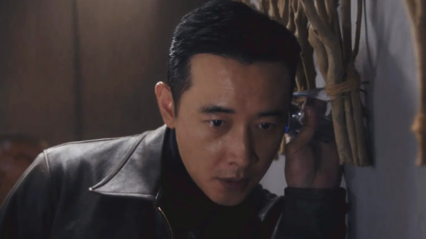 《乌云之上》：拨开云雾就能看见阳光！