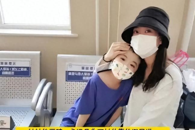 “这病没法治，放弃吧！” 医生的话如晴天霹雳，打破了廖家的平静。9 岁的菲菲被确