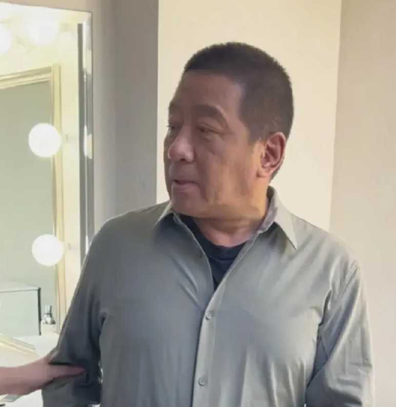 现在全网最后悔的明星就是丁勇岱了！

如果说刘仪伟赵亮是太久没有出来营业，缺钱可