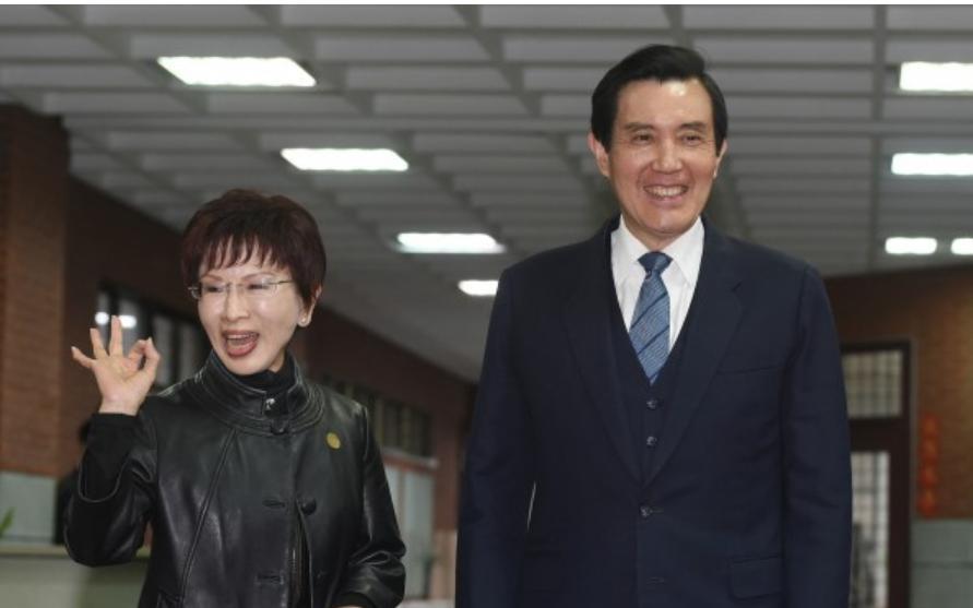 台当局叫嚣：若马英九、洪秀柱出席93阅兵 将依法查办
近期，台湾当局对大陆邀请台