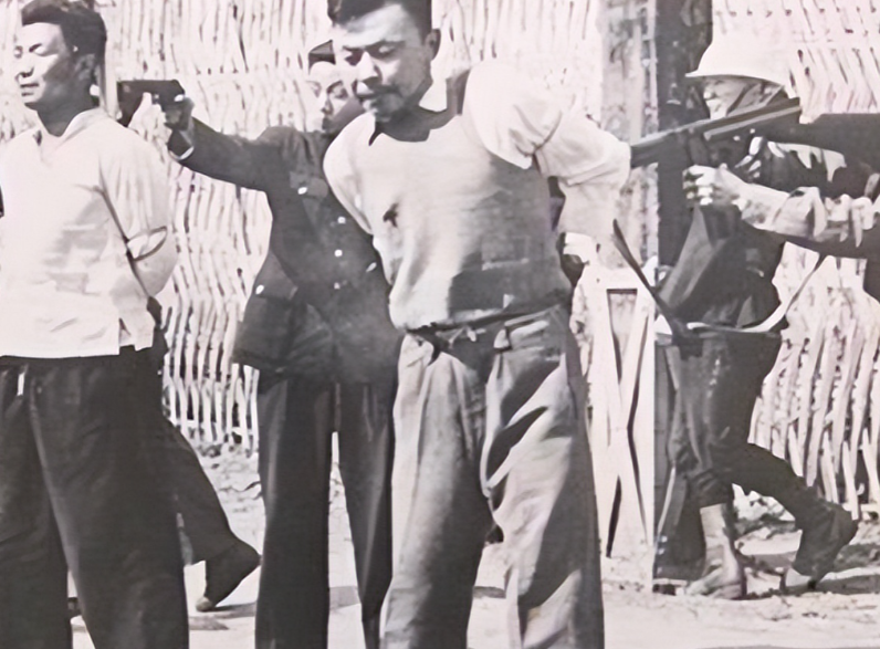 “为了新中国！”1941年，地下党宋庚新被捕，敌人将他押送至荒郊野外枪杀，可谁承