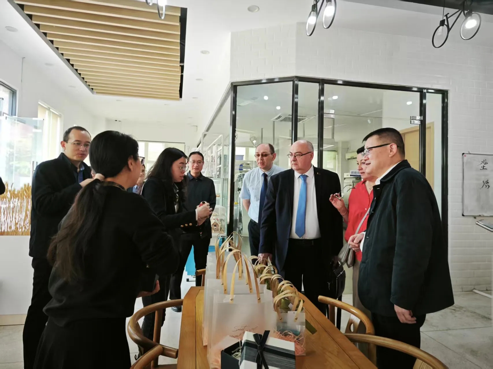 2022年1月抵加探亲的乌克兰材料专家谢尔盖·伊万诺维奇，因俄乌战争爆发滞留多伦