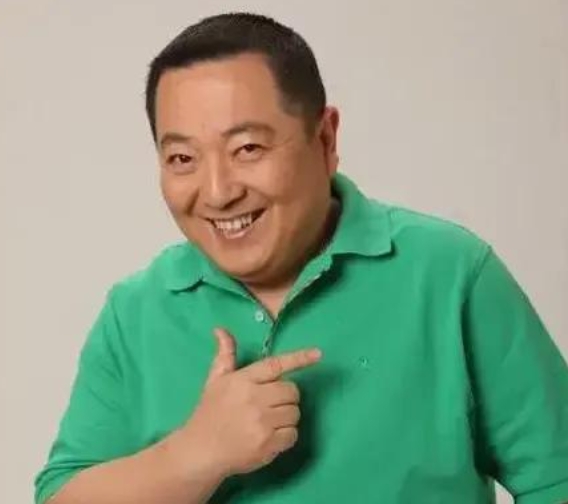 1992年，36岁的董浩被医院下达病危通知书，他拉着妻子的手说：“我死之前有三个