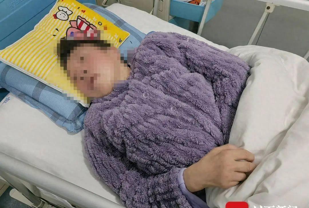 “想白嫖？”重庆，一保洁大姐到雇主家打扫卫生，岂料，中途大姐突发脑梗晕倒！经过治