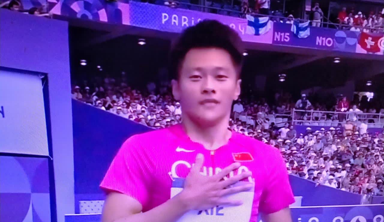 东京田径世锦赛，100米男子预赛，谢震业跑出赛季最佳成绩！
谢震业，中国男子短