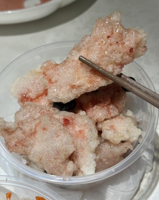 有没有东北人出来解释一下啊！
气泡锅包肉真的是东北特色美食吗？