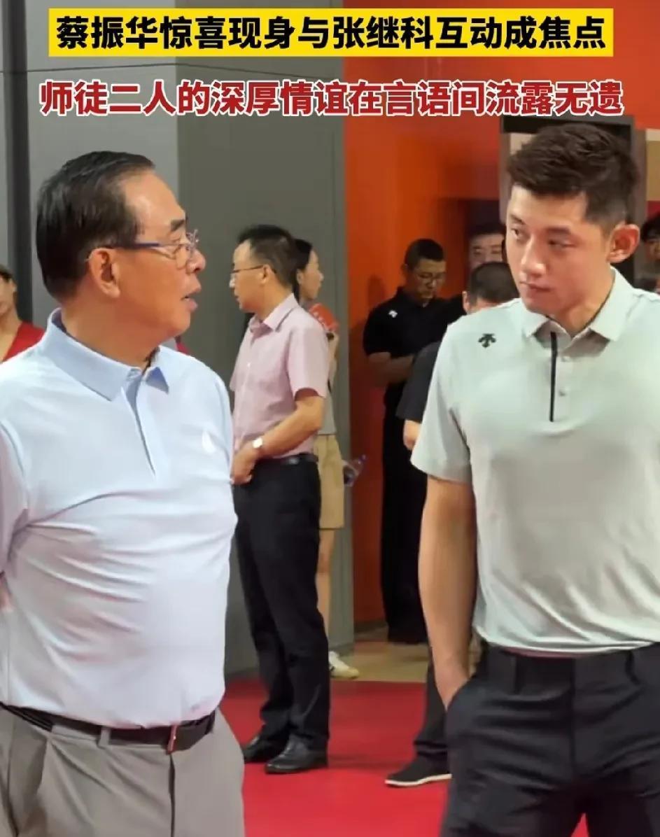 他来了，不经意间。
他在的时候，只是觉得他很厉害，现在往回看，他还很宝贵。
经历
