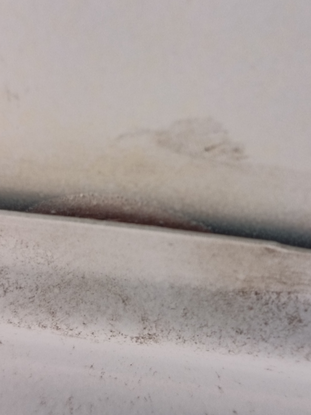 买车就要买帝豪
哦豁生锈小毛病又多