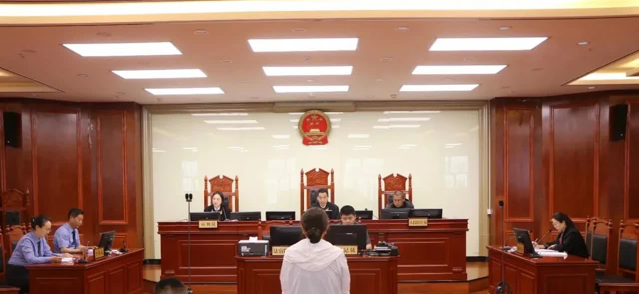 青海一女子倒卖香烟被判刑，无论你有多少条理由，法律红线碰不得！

近日，互助