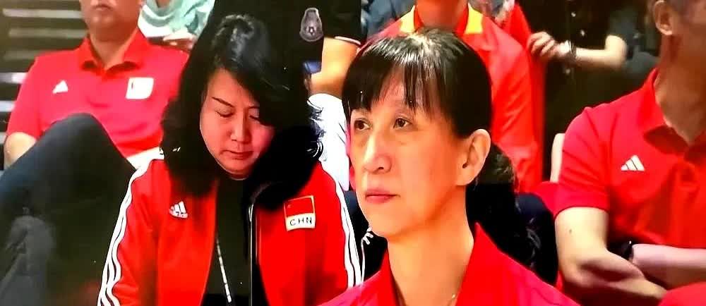郎平时代欠下的“人情”，好像也该还完了吧？
以前老说，赖导是沾了郎导的光。
