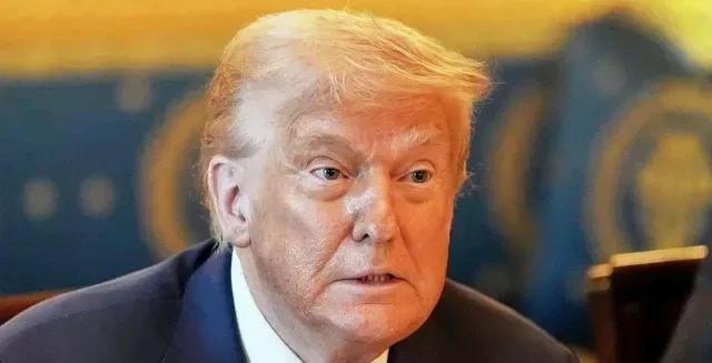 太离谱了！
美国总统特朗普近日在白宫会见非洲国家加蓬、几内亚比绍、利比里亚、毛里