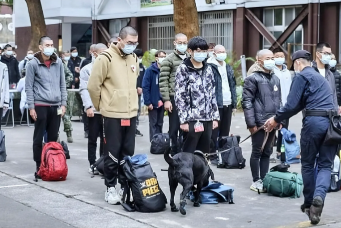 3月11日，央视一则报道震惊众人！台湾逃兵人数屡创新高，逃避手段五花八门。伪造病