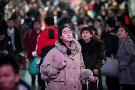 打工就是为了养家糊口，所以工作前一定要搞清楚工作量和工资是否对等，发工资的日子也