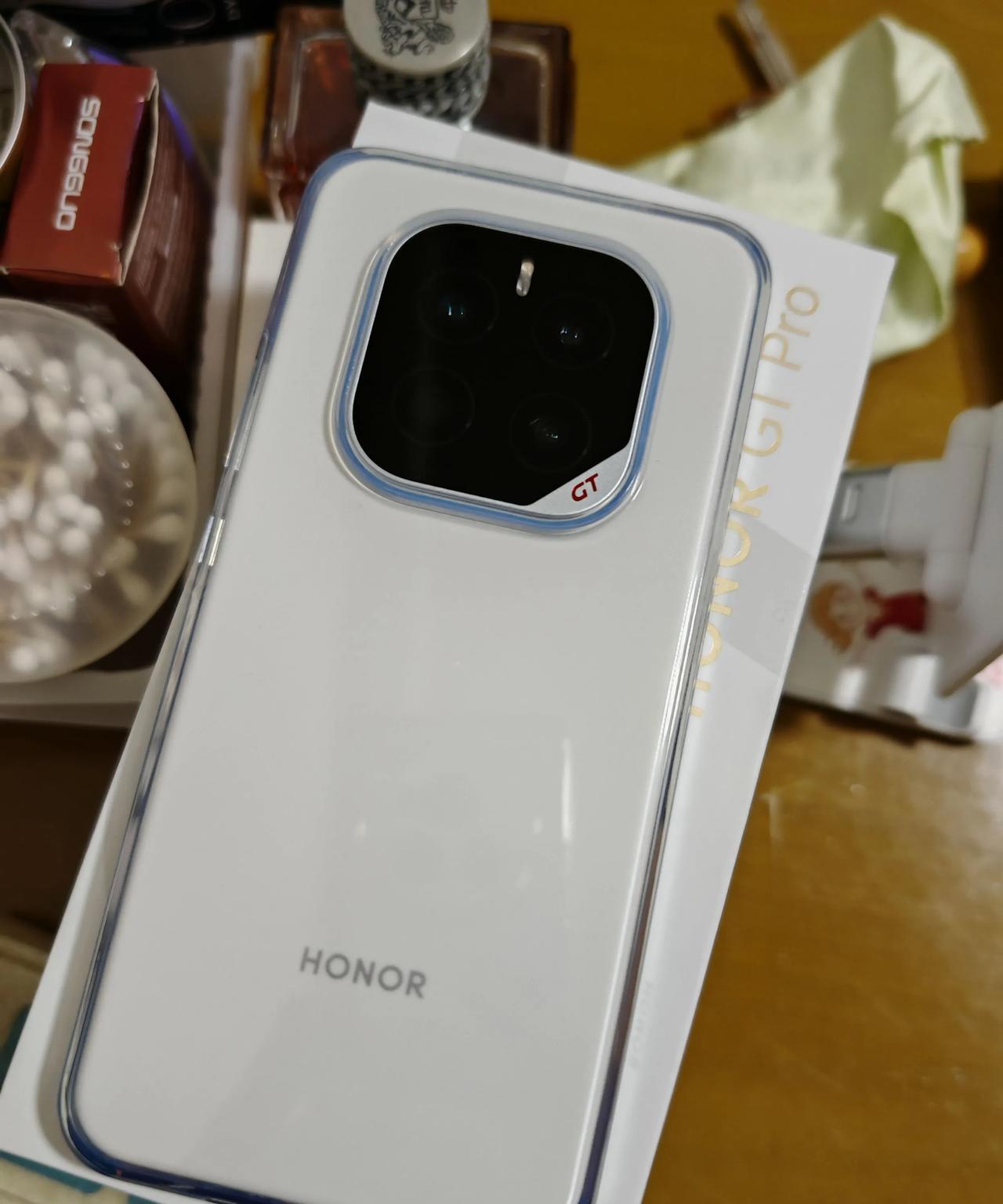 用了五年的iPhone13 Pro换了gtpro真是爽多了！续航随随便便两倍时长