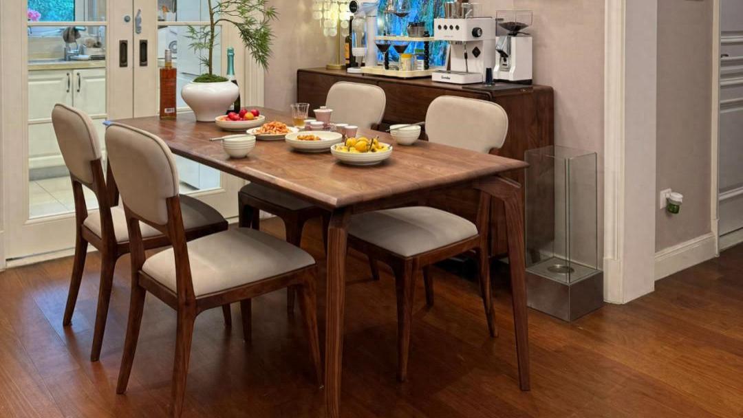 三口之家的数码好物清单：投影仪、随身WiFi、智能音箱真实体验分享