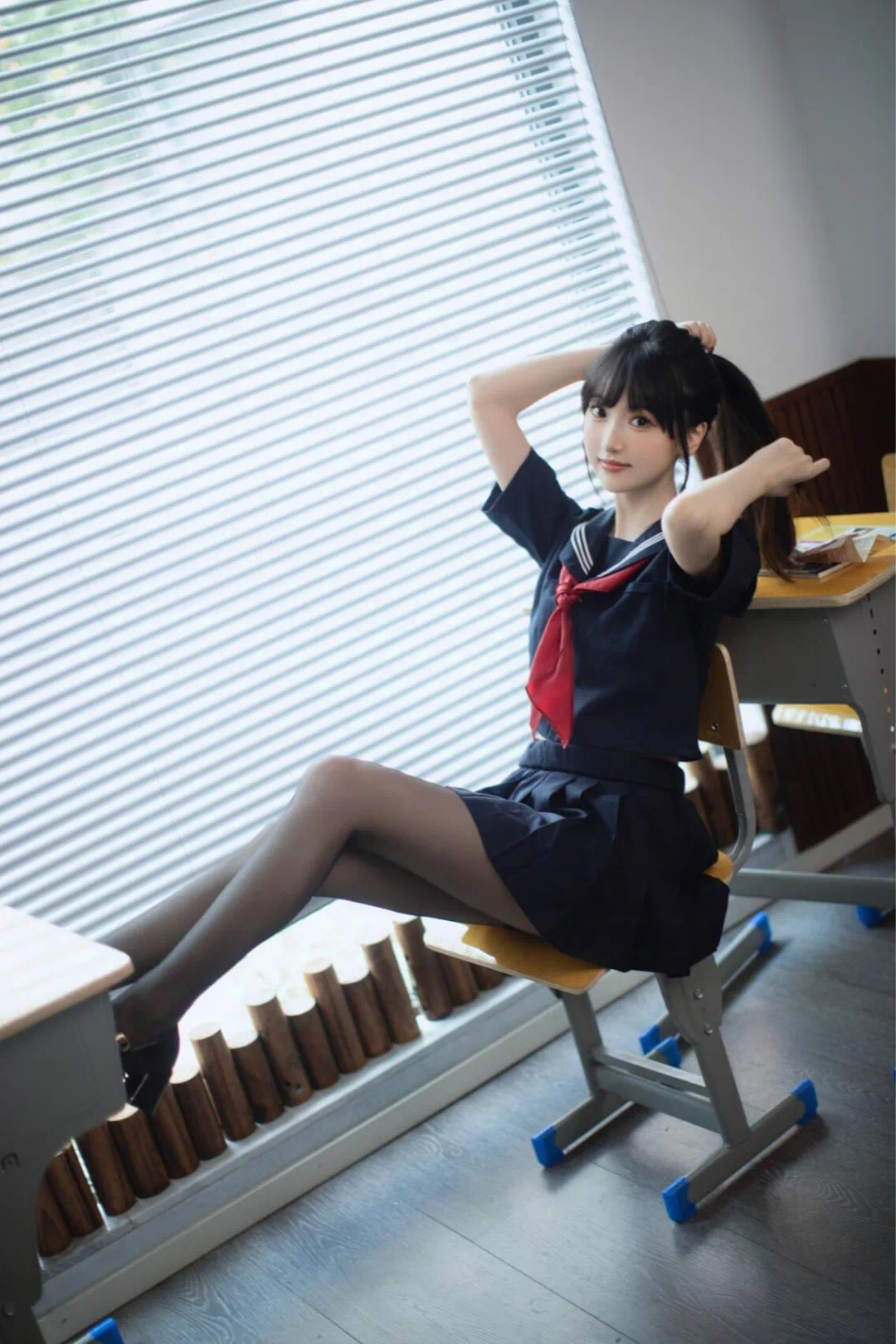 美女营业中，评论区交作业！那